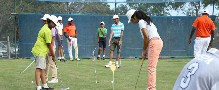 1-Golf-Lesson-at-TNGF