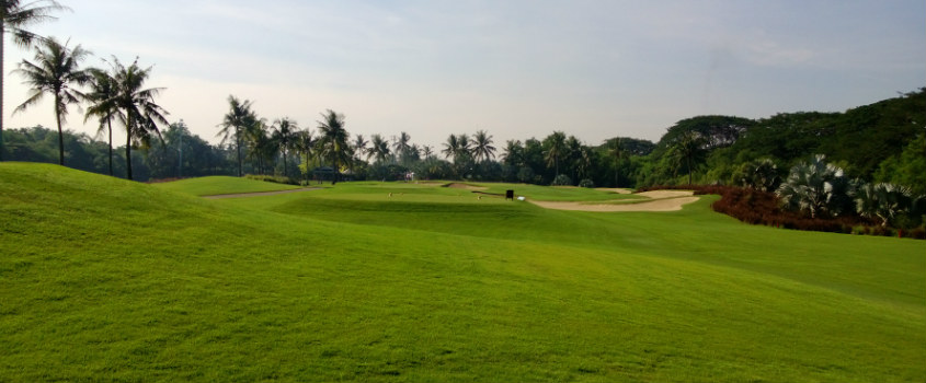 Short-Golf-Holiday-Getaway-in-Jakarta