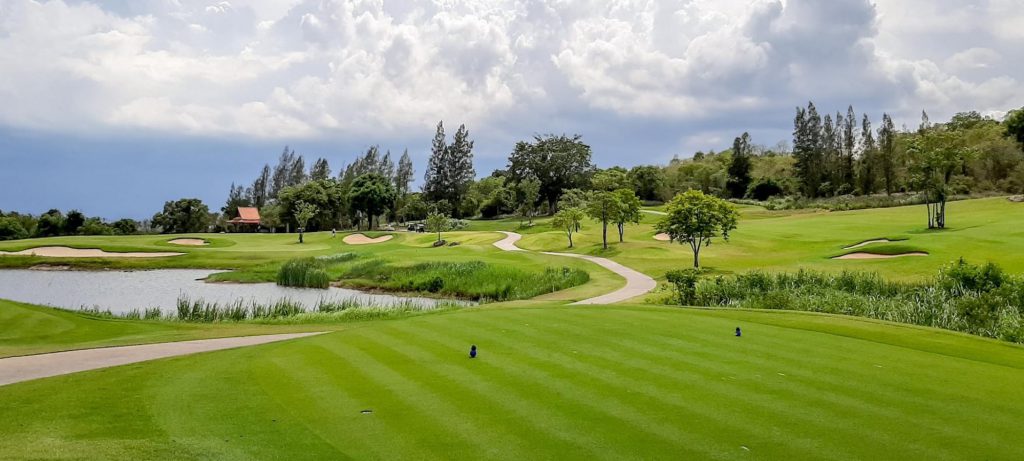 5 Must Play Golf Courses in Thailand